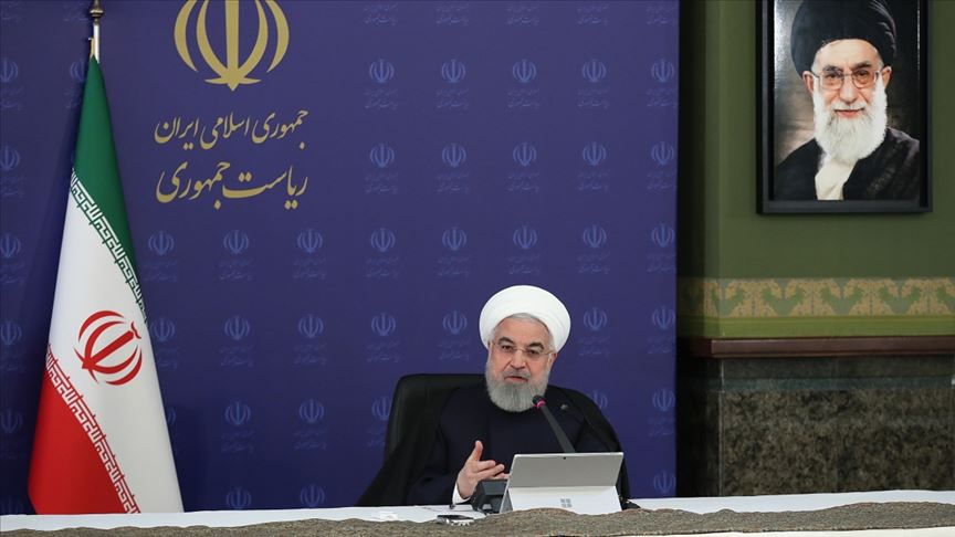 İran Cumhurbaşkanı Ruhani: Yüksek risk bulunmayan işletmeler faaliyetlerine başlayabilecek
