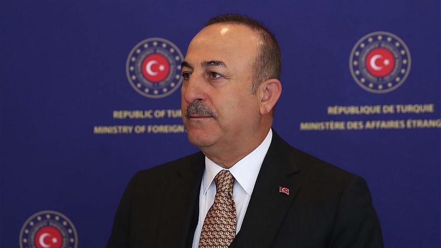 Çavuşoğlu'ndan Paris'teki Keldani Kilisesi Papazı Dumand'a başsağlığı telefonu