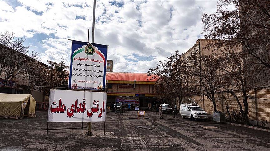 İran'da son 24 saatte koronavirüs nedeniyle 133 kişi daha hayatını kaybetti