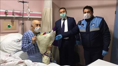Zabıtaya hitabıyla duygulandıran Burhan amcanın tedavisi sürüyor