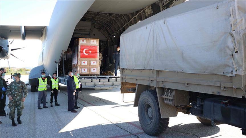 Медицинската помош од Турција пристигна во Северна Македонија 