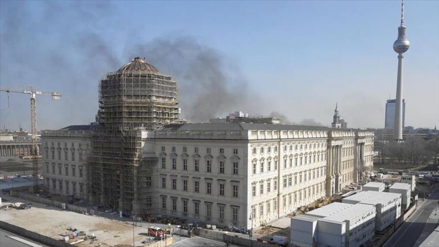 Fire At Berlin City Palace Under Control