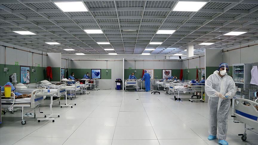 Iran: 100-year-old coronavirus patient recovers