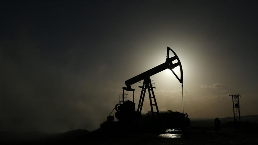 EEUU reducirá producción de petróleo en cuatro millones de barriles diarios