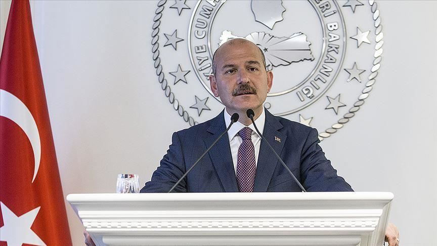 وزير الداخلية التركي: نوزع 10 ملايين كمامة يوميا 