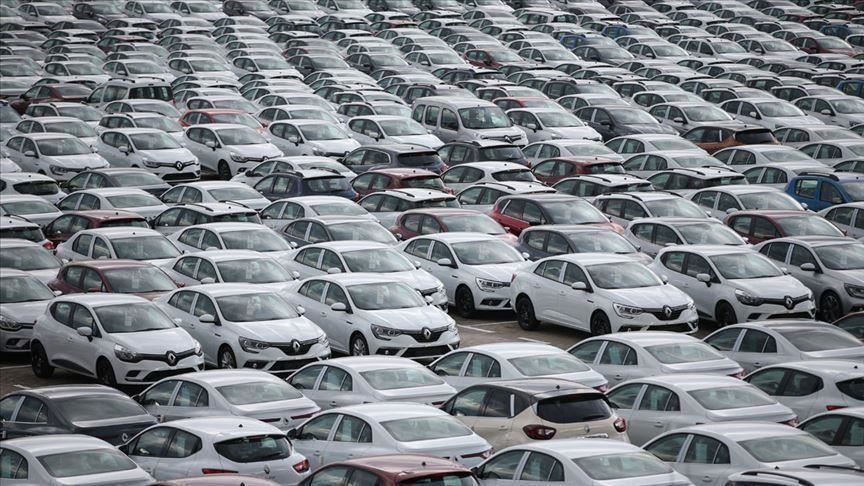 Auto sales in China drop amid COVID-19 fear