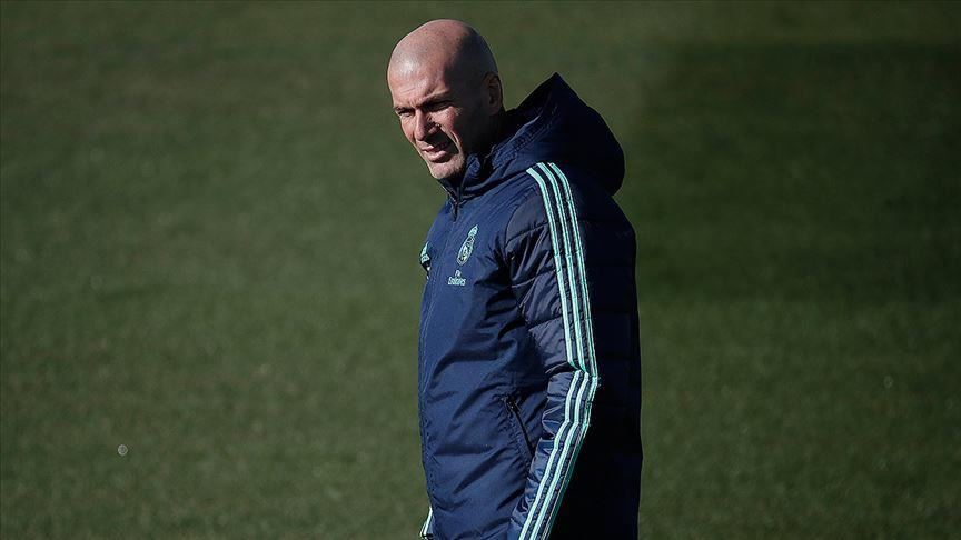 Covid-19: Zidane offre des équipements médicaux à des hôpitaux en Algérie