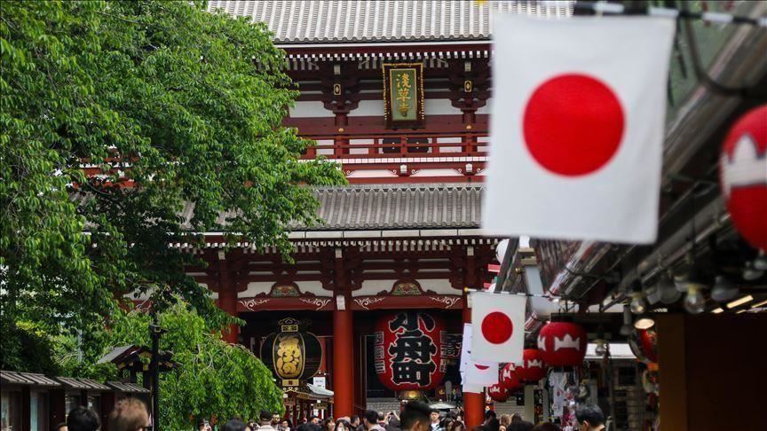 Japonia shtyn ceremoninë për emërimin e trashëgimtarit të parë të fronit