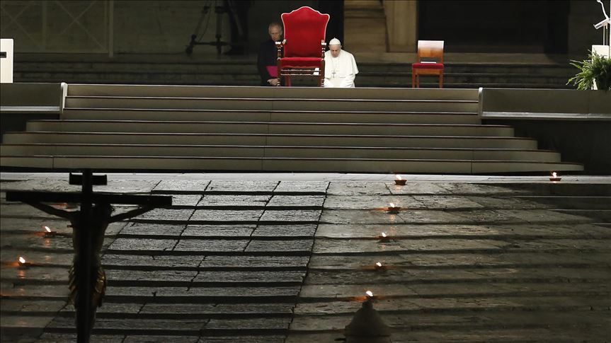 Pope leads empty Good Friday ceremony amid COVID-19