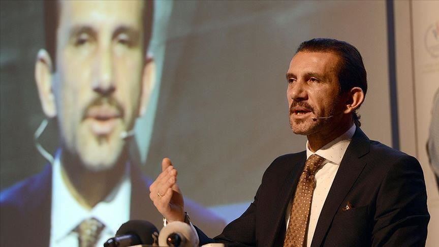 Le légendaire gardien de but turc, Rustu Reçber se remet du Covid-19