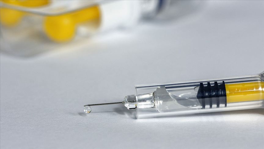 Çin'de Kovid-19 aşısı için klinik denemelerde ikinci aşamaya geçildi