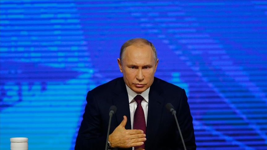 Putin pide al Ejército ruso participar en la lucha contra el COVID-19 
