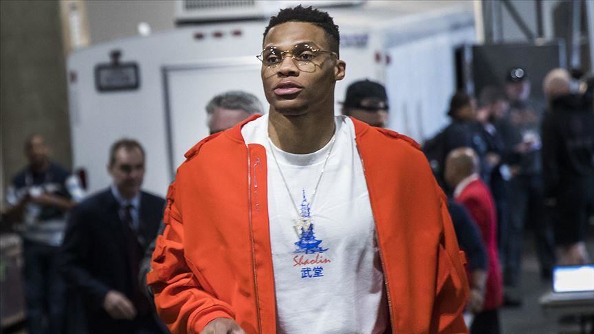 NBA star Westbrook donates computers to children