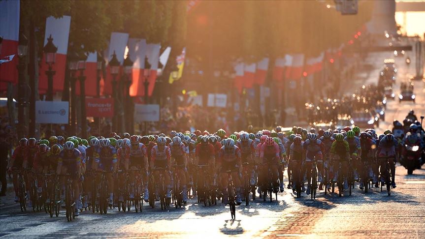 Tour de Francia pospuesto por pandemia de coronavirus