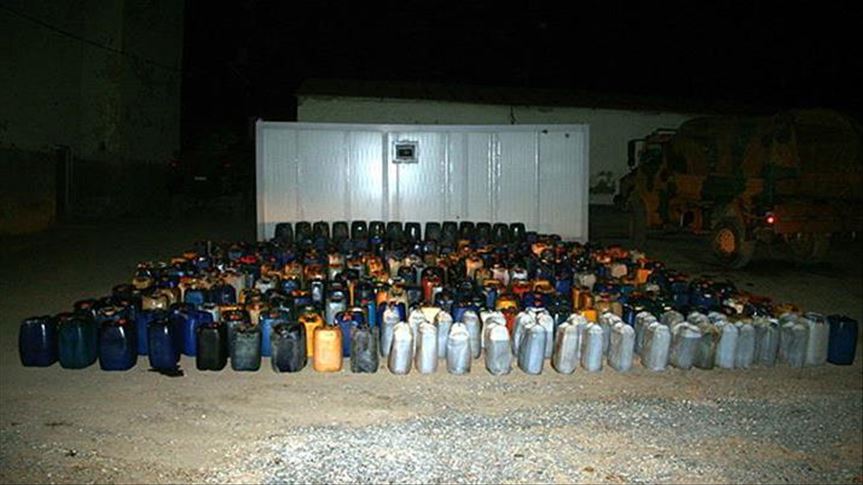 Police seize 1,250 liters of smuggled oil in Turkey