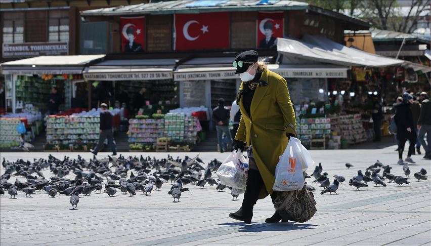 Expats: Turkey doing better against virus than Europe, but more needed