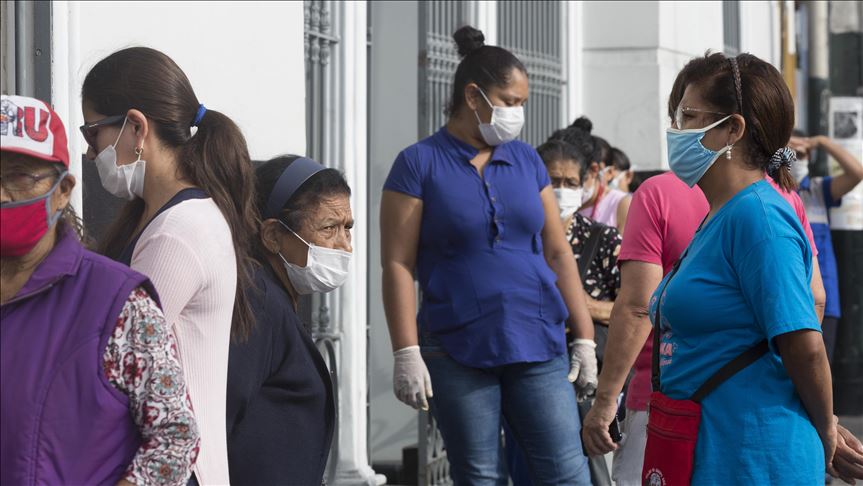 300 deaths in Peru from coronavirus