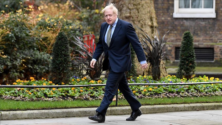 ¿Qué le salió mal a Boris Johnson en su gestión de la enfermedad del COVID-19?