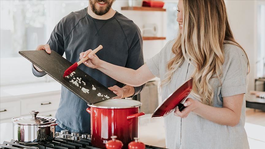 How can couples turn virus crisis into opportunity?
