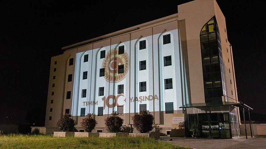 Crna Gora: Zgrada medrese u bojama zastave Republike Turske