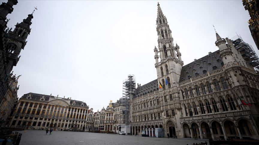 Belçika 'kısmi tecrit' üç aşamada kaldırılacak