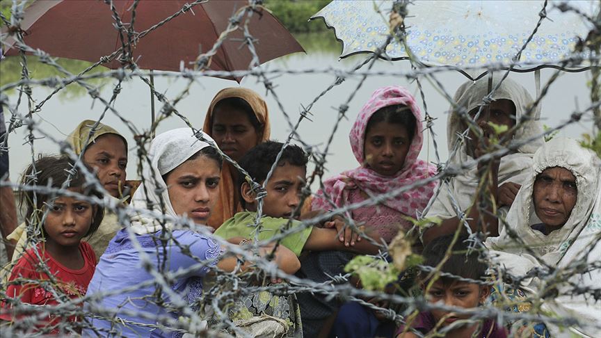 İnsan Hakları İzleme Örgütü, Bangladeş'e 'Arakanlı Müslümanları kabul et' çağrısında bulundu