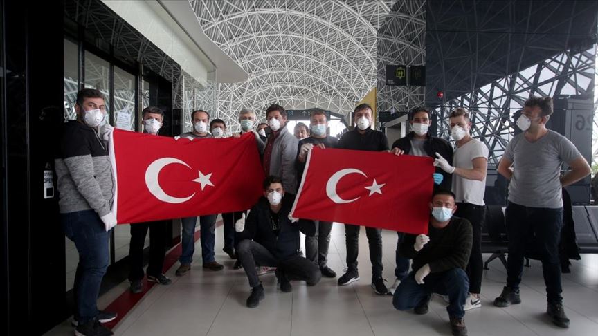 Bosna Hersek, Hırvatistan ve Slovenya'daki Türk vatandaşları yurda dönüyor