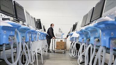 AAyê hemû merheleyên çêkirina cîhaza xwemalî ya bêhnhildanê kişand