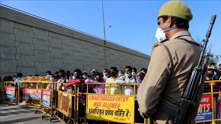 Tensions flare as Indian states seal borders over virus