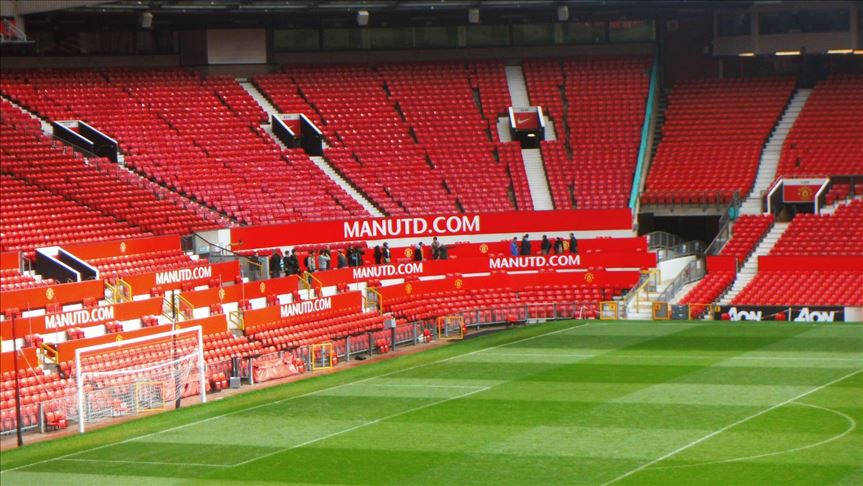 Man Utd to install 1,500 barrier seats at Old Trafford