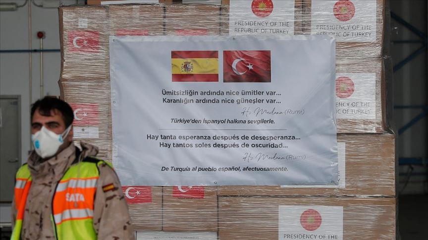 Canciller turco: Turquía es el tercer país del mundo que más ayuda médica aporta