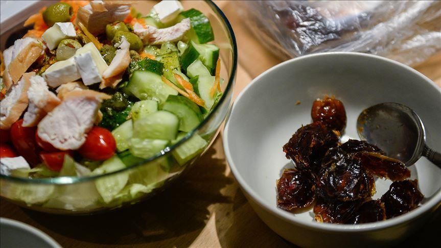 10 نصائح للحفاظ على اللياقة البدنية بالحجر المنزلي (مقابلة)