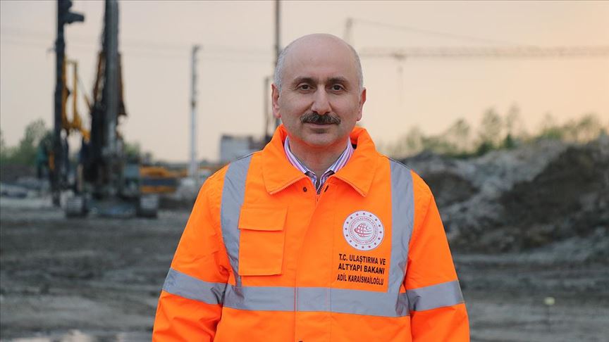 Ulaştırma ve Altyapı Bakanı Karaismailoğlu: Bu yılın sonunda Kuzey Marmara Otoyolu'nu tamamlayacağız