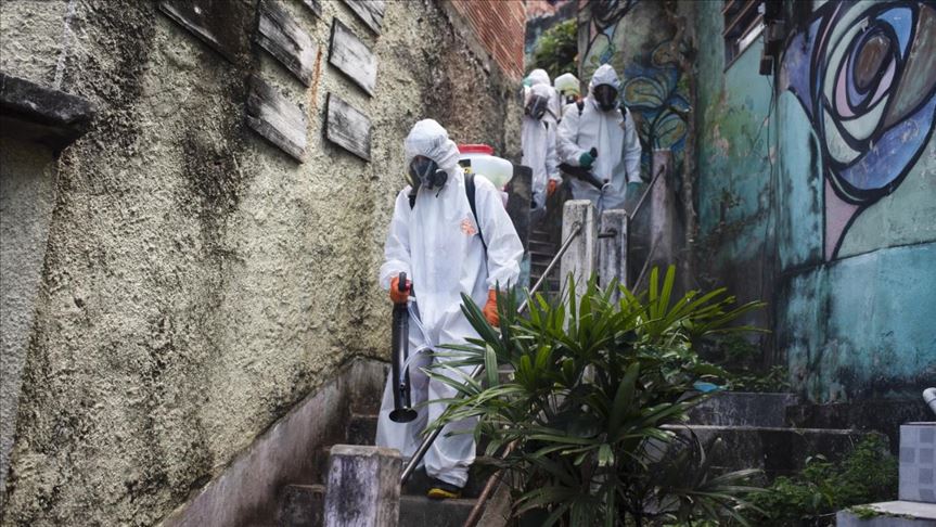 Brasil suma por cuarto día consecutivo más de 400 muertos por COVID-19