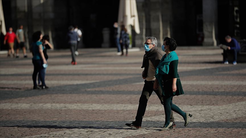 Avrupa Hastalık Kontrol Merkezi: Maske sadece ilave koruma aracı olabilir