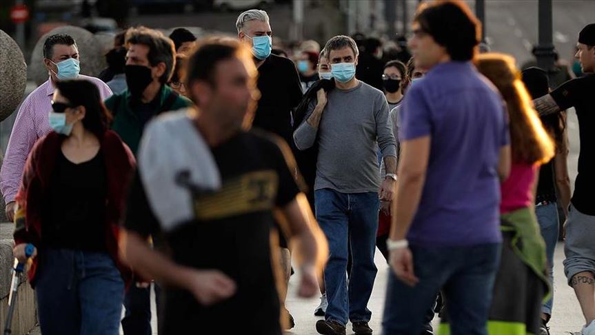 España reportó 356 contagios nuevos de COVID-19, la cifra más baja en casi dos meses