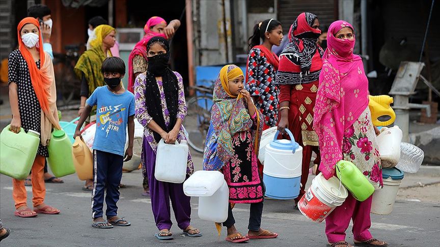Hindistan'da bir günde 3 bin 900 Kovid-19 vakası görüldü