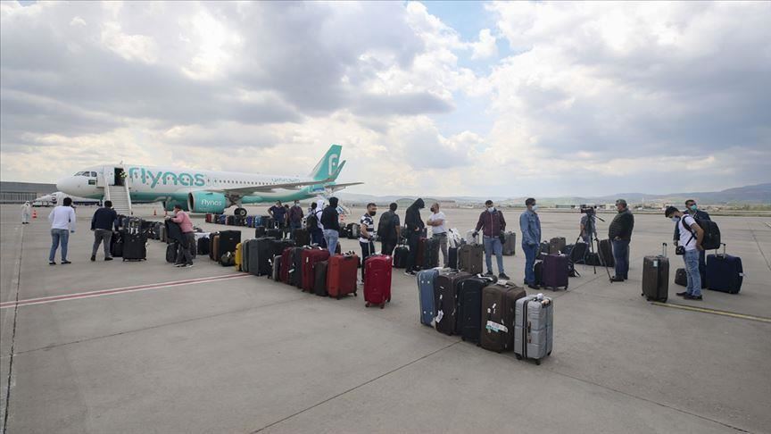 Turkey brings back 64 truck drivers from Saudi Arabia