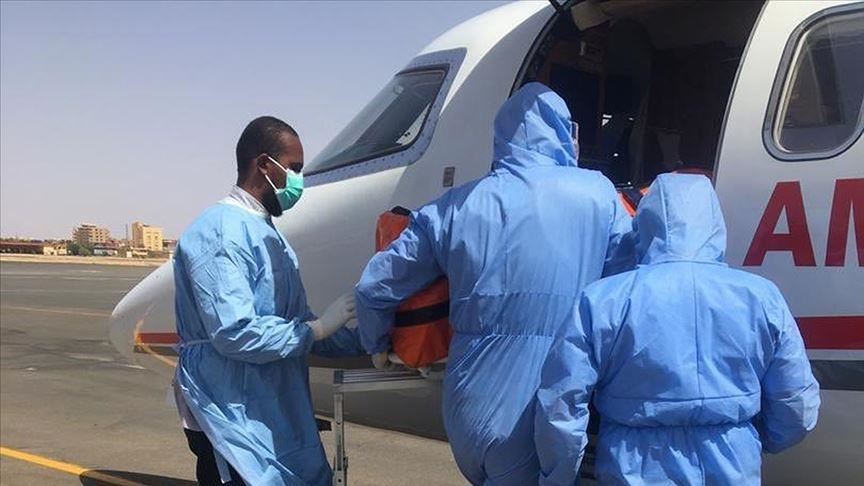 یک بیمار کرونایی ترک جهت درمان از سودان به ترکیه منتقل شد