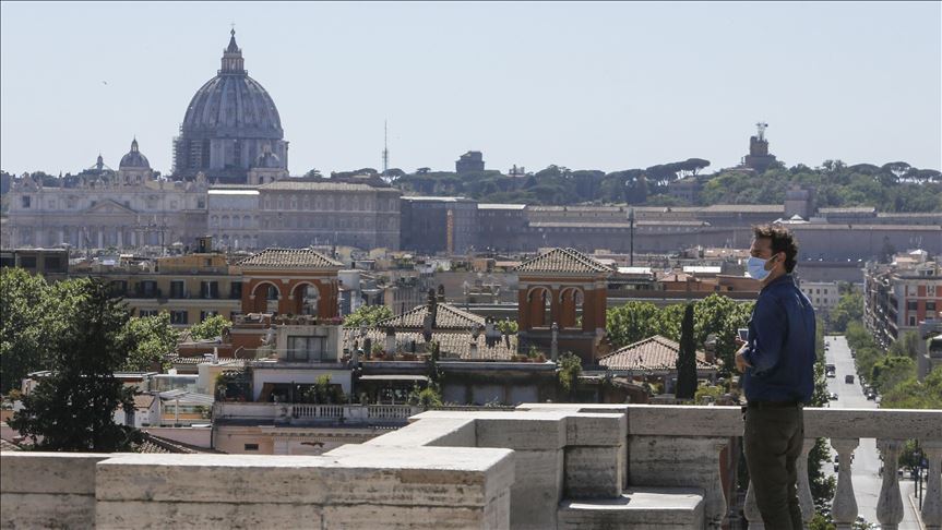 Virus to shrink global tourism 60-80% this year: UN