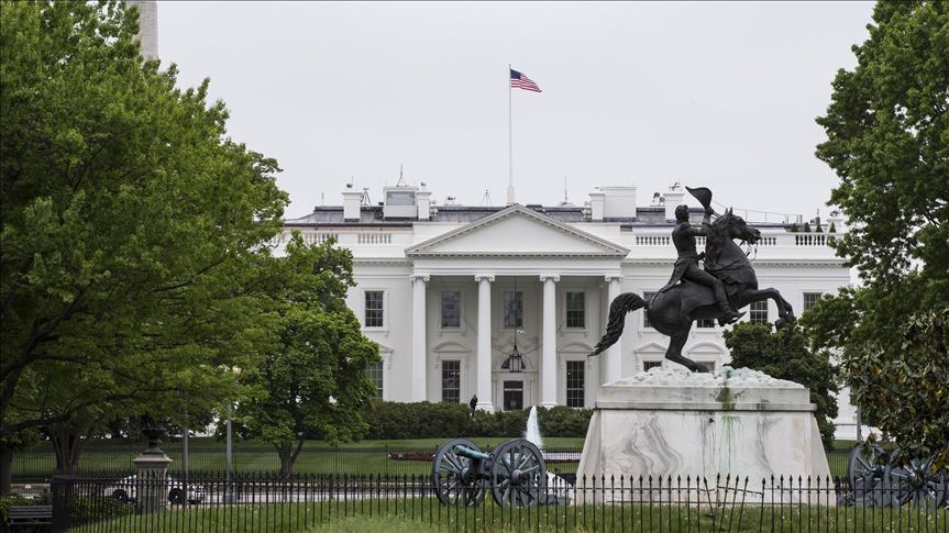 Trump dice que grupo de trabajo sobre el coronavirus de la Casa Blanca continuará "indefinidamente"