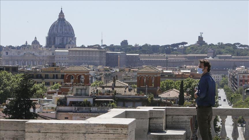 Covid-19 : possible baisse d'au moins 58% du nombre de touristes, dans le monde entier, en 2020