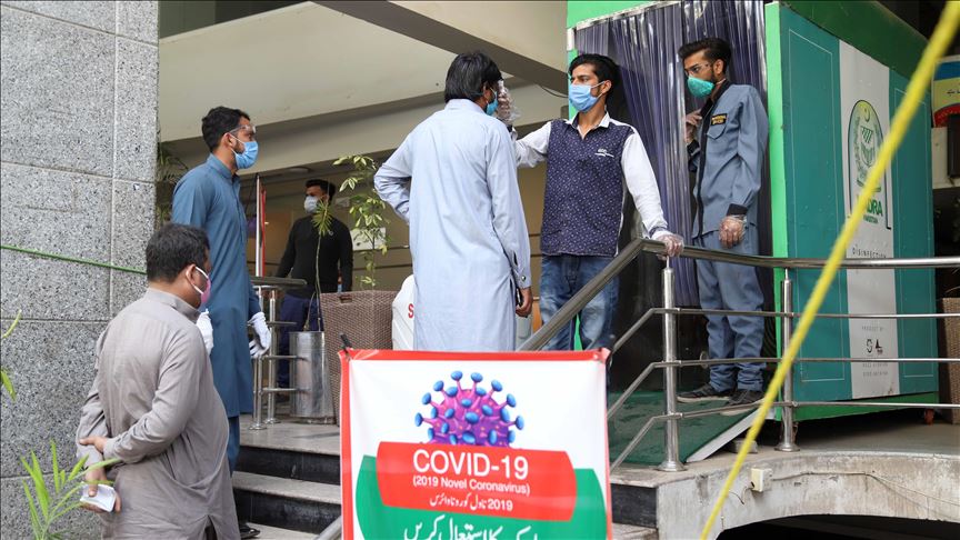 Asciende a más de 270.000 la cifra de muertos por coronavirus en el mundo