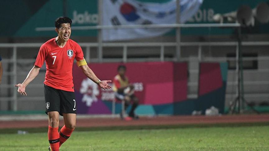 S. Korean football star Son completes military service