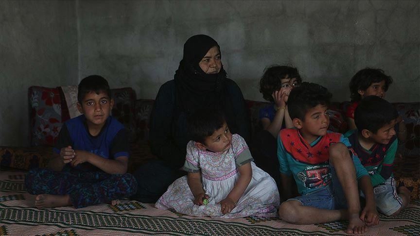Баба од Алепо води борба да преживее заедно со своите осум внуци