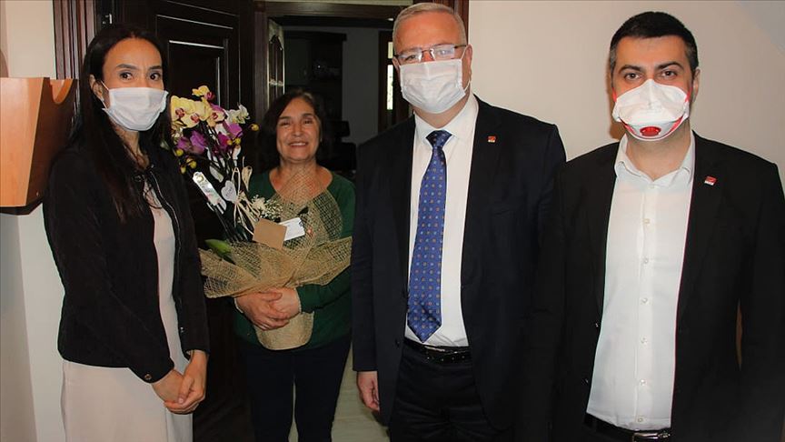 CHP'den şehit aileleri ile Selvi Kılıçdaroğlu'na 'Anneler Günü' ziyareti 