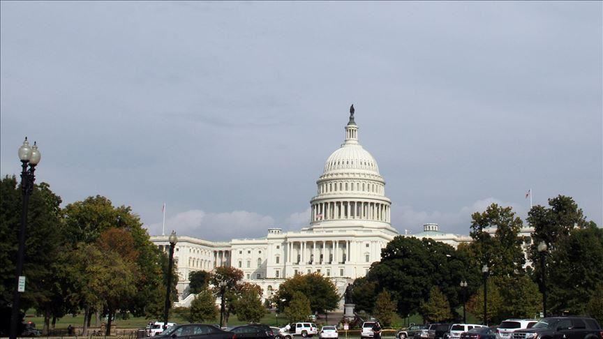 US lawmakers introduce new Russia sanctions bill