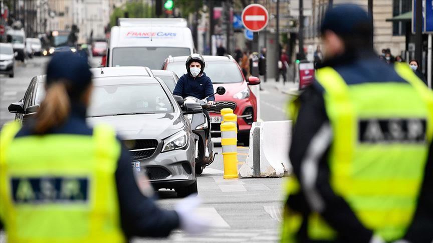 COVID-19: France sees dramatic drop in fatalities