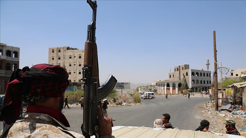 Yemeni army, militia clash in country’s south
