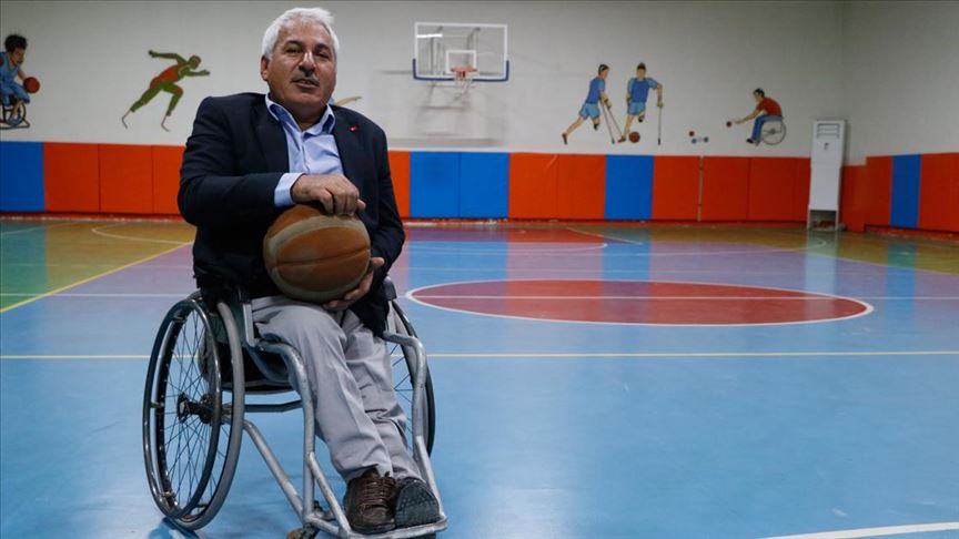 Kendisi Gibi Engellilerin Hayatina Sporla Dokundu